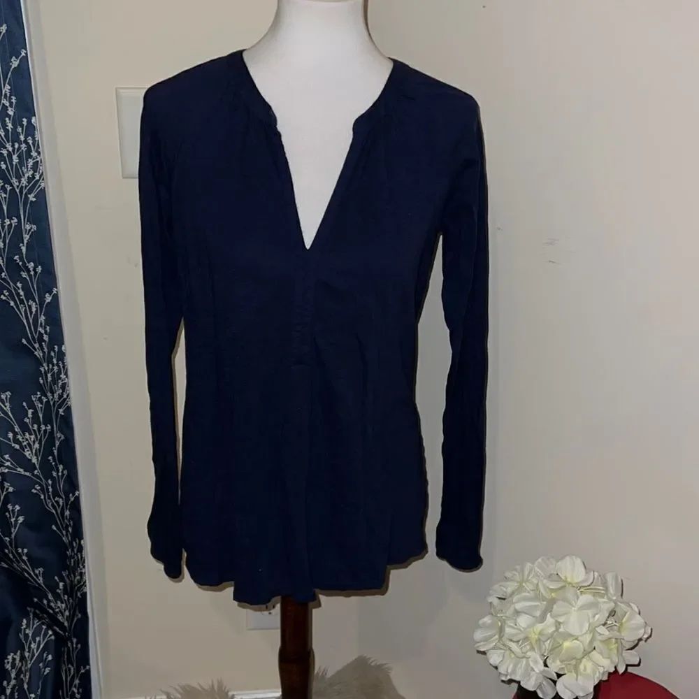 Lilly Pulitzer Meg Long Sleeve Navy Top V-Neck Basic sz S Small
